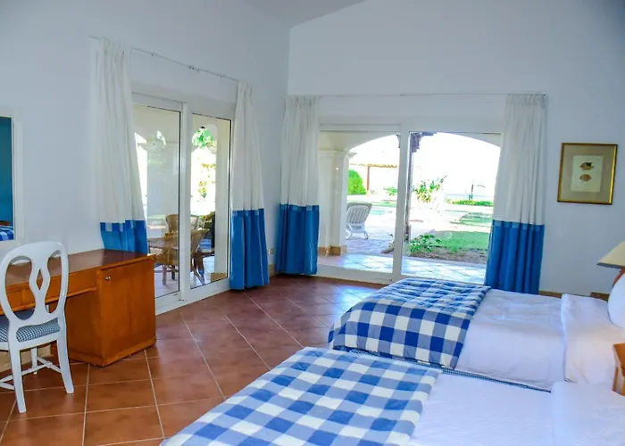 Villa In Sheikh